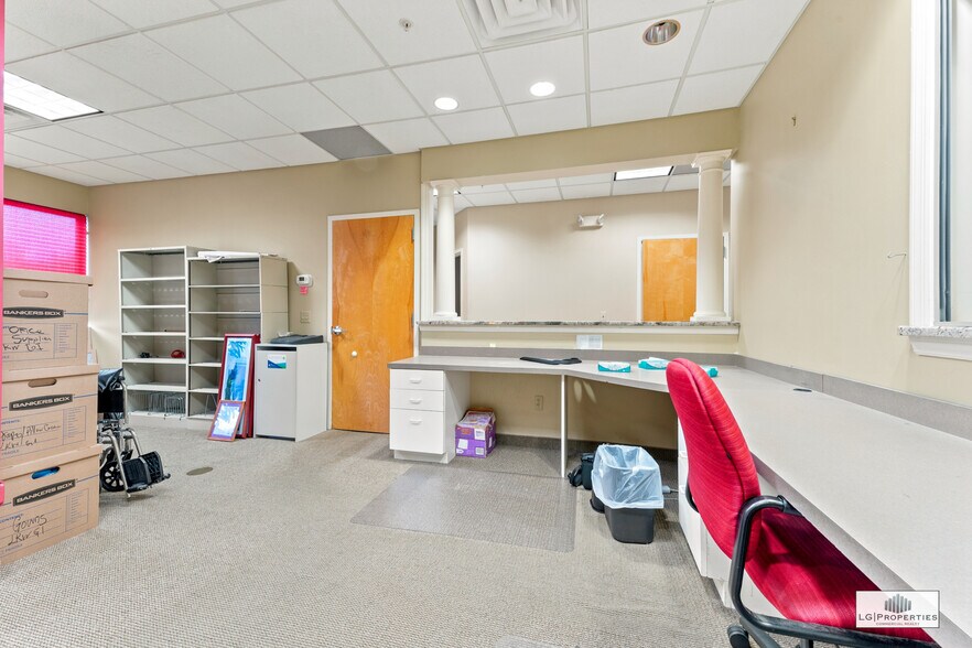 More Photos Of 475 Highway 70, Lakewood Medical For Lease