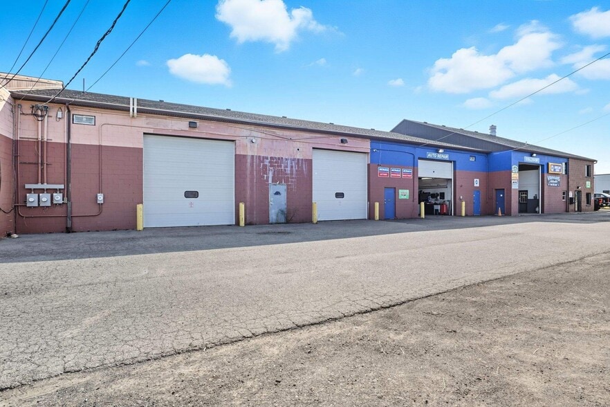 More Photos Of 62 La Grange Ave, Rochester Industrial For Sale