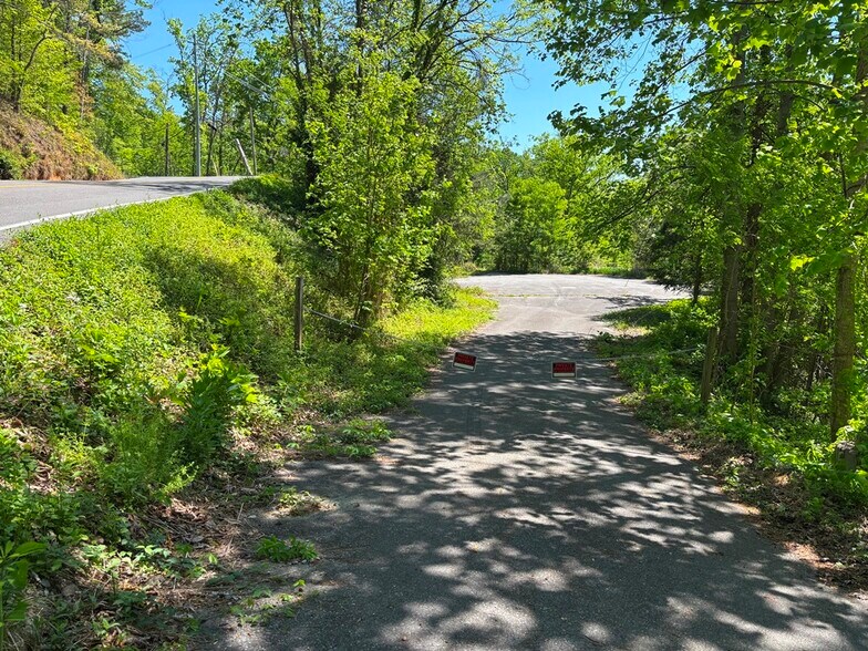More Photos Of 746 Ski Mountain Rd, Gatlinburg Land For Sale