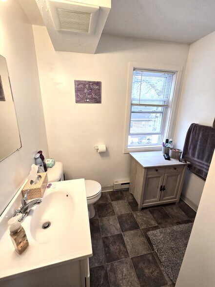 More Photos Of 514 Main St E, New Prague Apartments For Sale