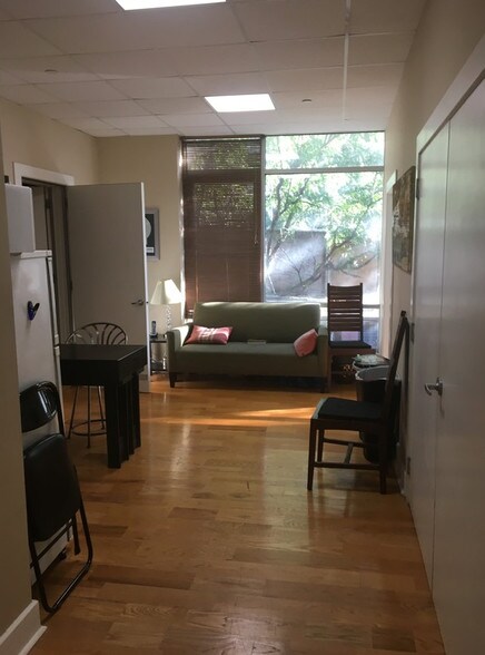 More Photos Of 200 Franklin St, Brooklyn Apartments For Lease