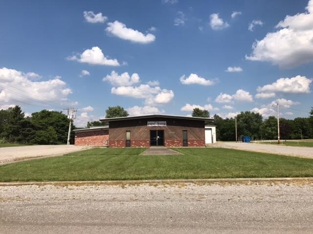 More Photos Of 6886 Wishart St, Huntsville Light Distribution For Lease