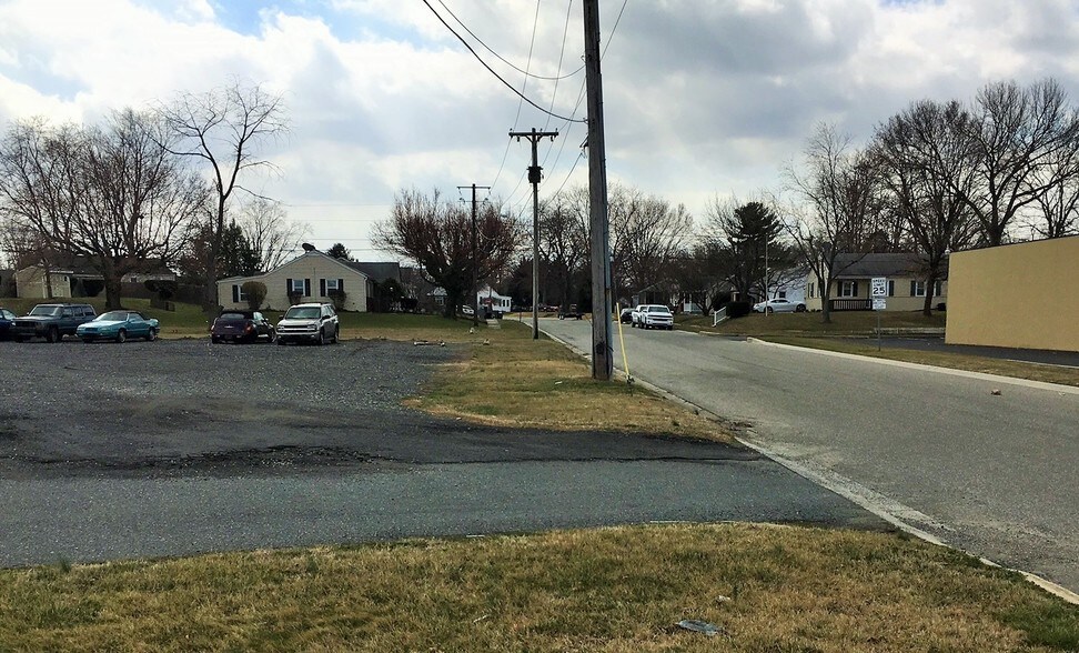 More Photos Of 200 E Pulaski Hwy, Elkton Auto Repair For Sale