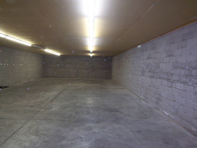 More Photos Of 2120 N 14th St, Ponca City Freestanding For Lease