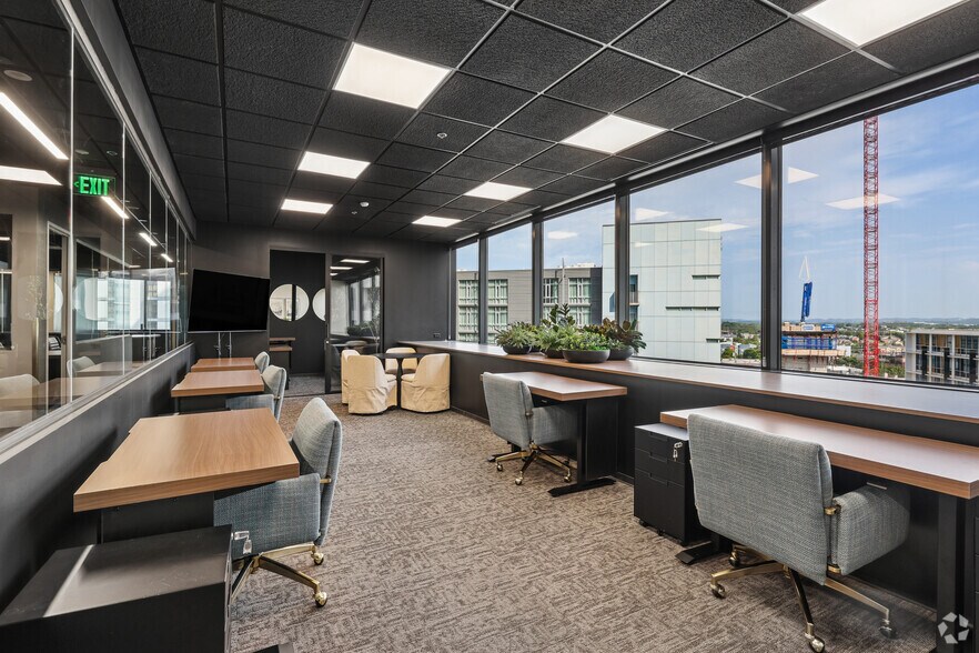 More Photos Of 1801 West End Ave, Nashville Coworking Space