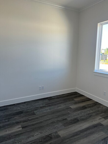 More Photos Of 18924 Kuykendahl Rd, Spring Office For Sale