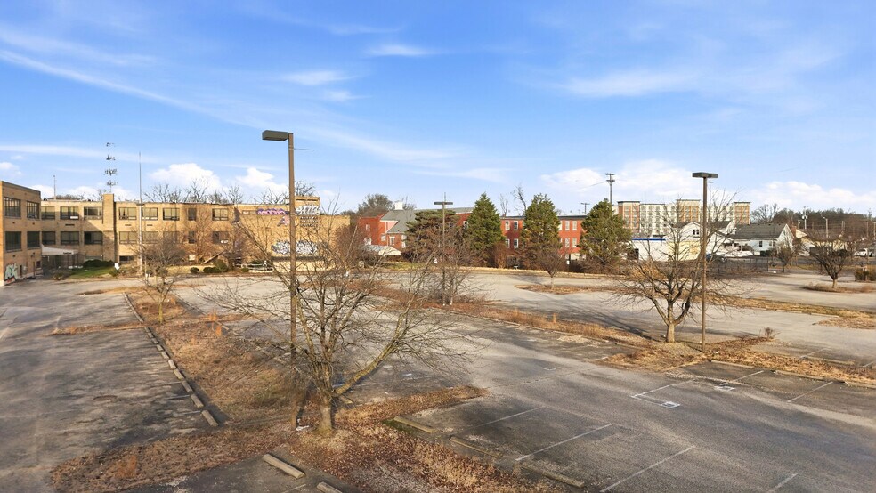 More Photos Of 4205 Dixie Hwy, Louisville Office For Sale