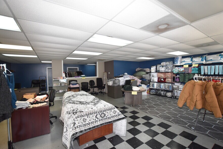 More Photos Of 416 E North St, Sweetwater Storefront Retail Office For Sale