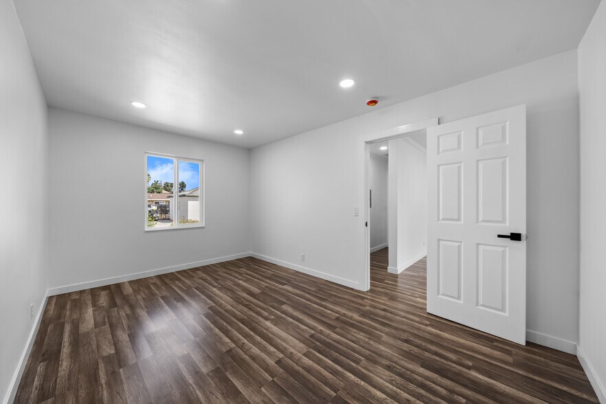 More Photos Of 3515 W Commonwealth, Fullerton Multifamily For Sale