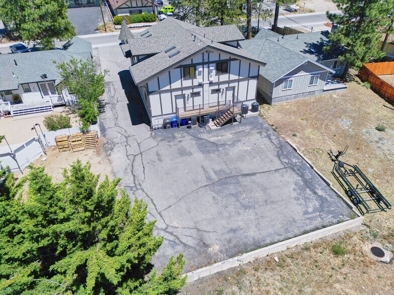 More Photos Of 586 Bonanza Trail, Big Bear Lake Office Residential For Sale