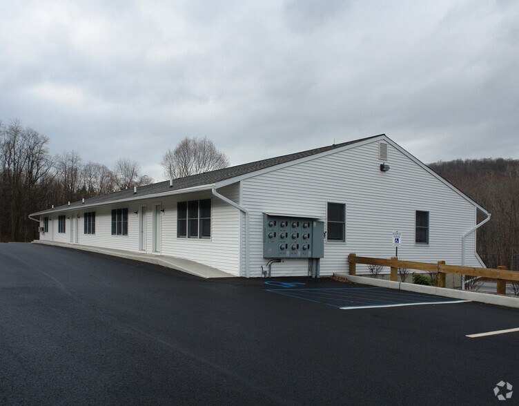 More Photos Of 4005 Danbury Rd, Brewster Village General Retail For Sale