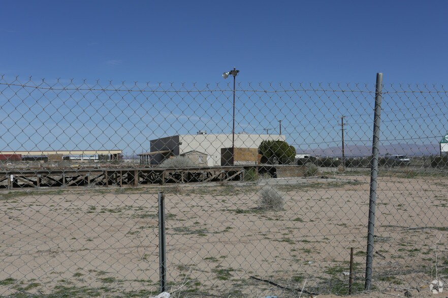 More Photos Of 9780 E Ave, Hesperia Warehouse For Sale