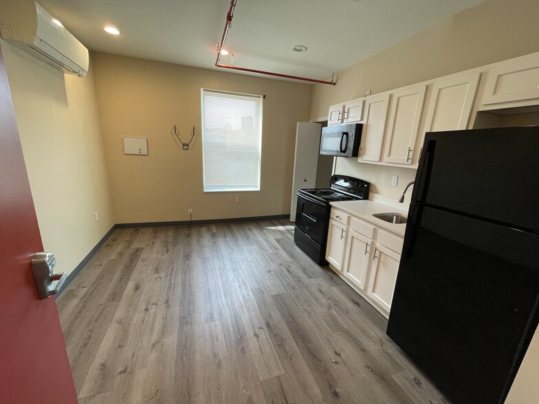 More Photos Of 2145 Centre Ave, Pittsburgh Apartments For Sale