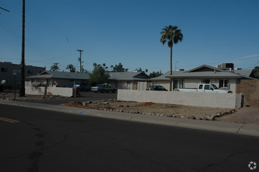 More Photos Of 2614-2620 N 72nd Pl, Scottsdale Apartments For Sale