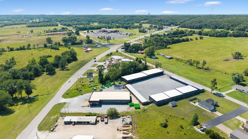 More Photos Of 25100 N Us-59 Hwy, Afton Office For Sale