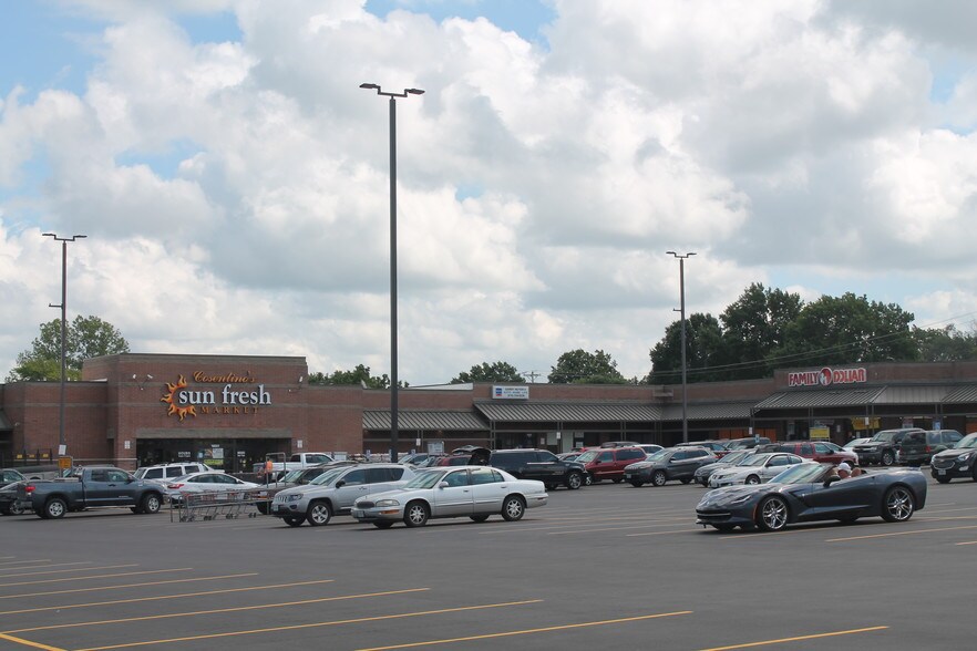 More Photos Of 18001 E US Highway 24, Independence Unknown For Lease