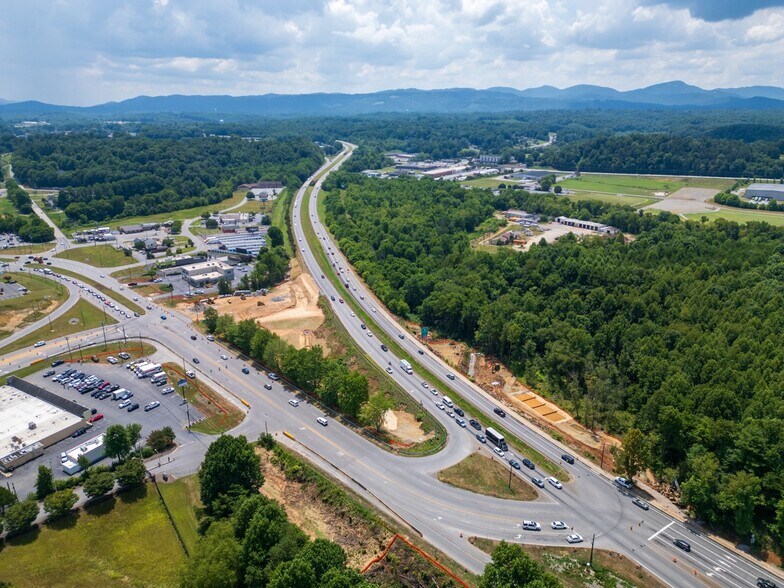 More Photos Of 1429 US Highway 421, Wilkesboro Fast Food For Lease