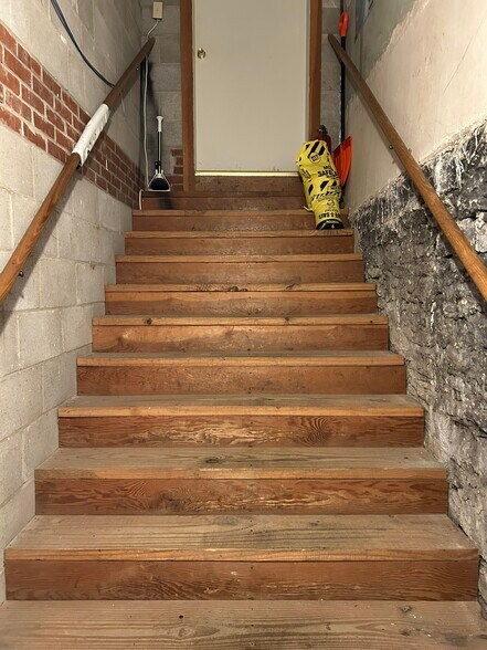 More Photos Of 62 Public Sq, Salem Storefront Retail Office For Sale