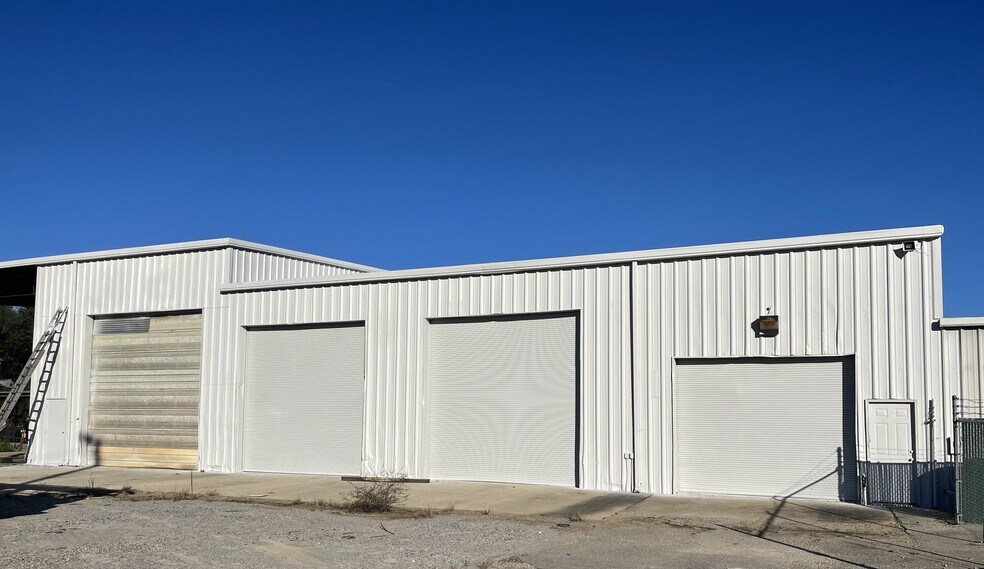 More Photos Of 3120 Hayneville Rd, Montgomery Truck Terminal For Sale