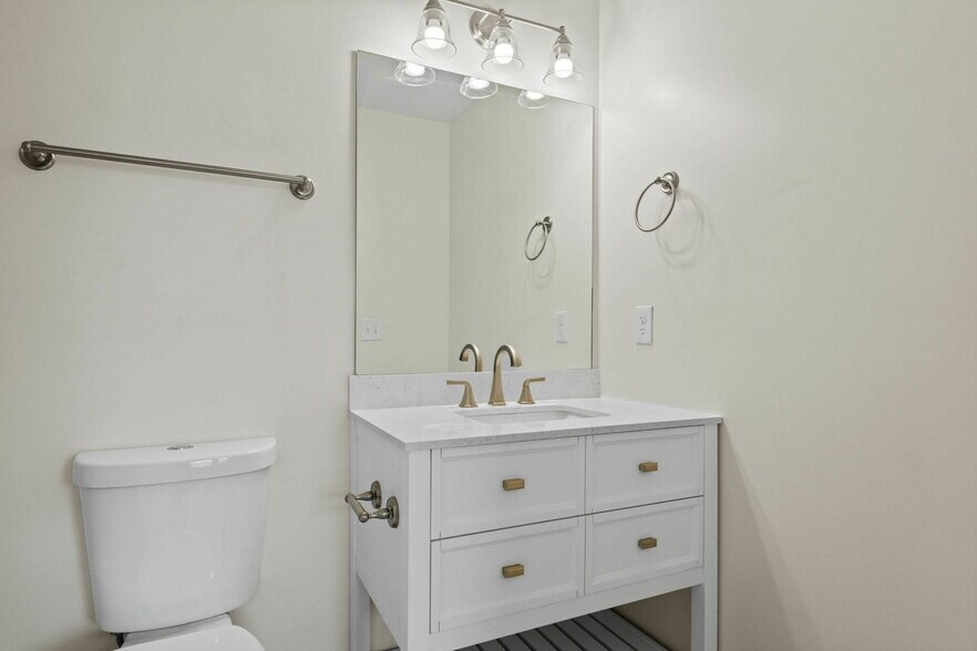 More Photos Of 1763 Strawberry Meadows Way, Knoxville Apartments For Sale