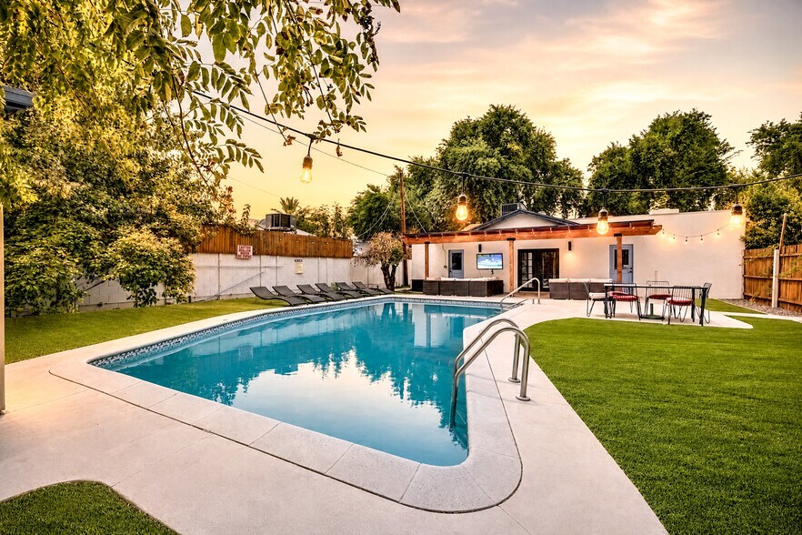 More Photos Of Rare Gated Behavioral Health Estate | Arcadia Lite | 5-Unit Campus-Style Opportunity, Phoenix Assisted Living For Sale