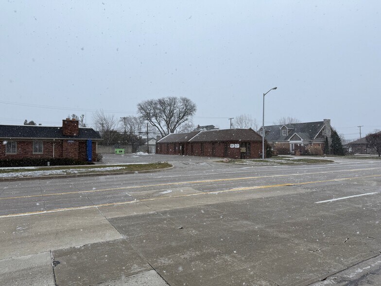 Primary Photo Of 25490 Little Mack Ave, Saint Clair Shores Office For Lease