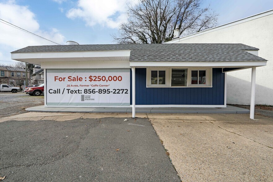 More Photos Of 201 S Broadway, Gloucester City Restaurant For Sale