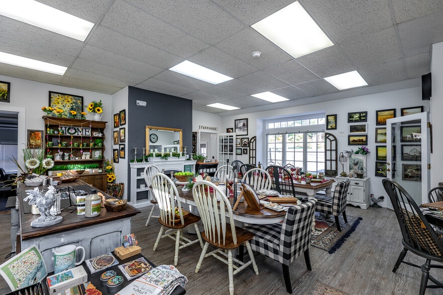 More Photos Of 22 Kent Road, Cornwall Bridge Loft Creative Space For Sale