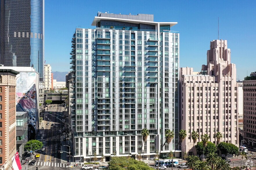 More Photos Of 427 W 5th St, Los Angeles Apartments For Lease