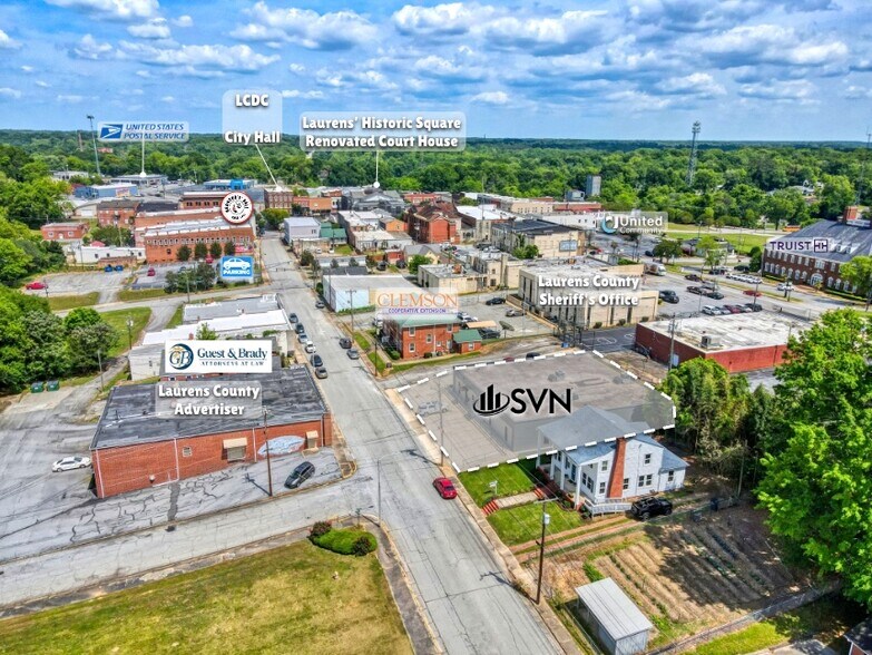 More Photos Of 221 W Laurens St, Laurens Medical For Lease
