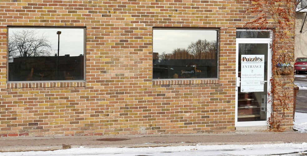 More Photos Of 100 Central Ave, Buffalo Office For Sale