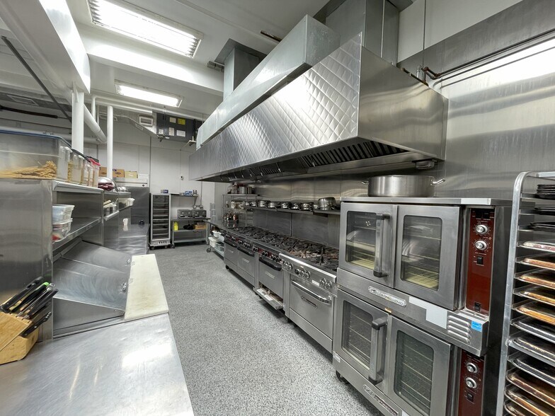 More Photos Of 39 Emerson Rd, Waltham Industrial For Sale