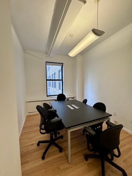 More Photos Of 50 Court St, Brooklyn Office For Lease