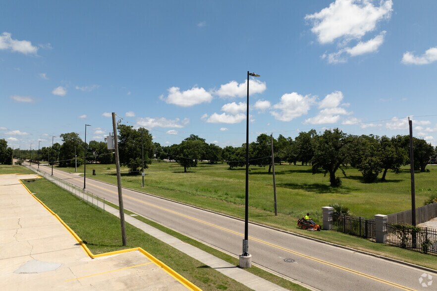 More Photos Of 2668 Beach Blvd, Biloxi Land For Sale