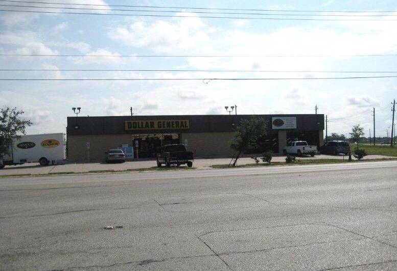 More Photos Of 3631 S Main St, Pearland Storefront For Lease