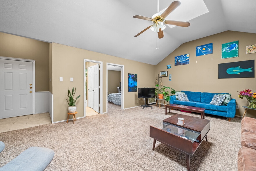 More Photos Of , Lubbock Multifamily For Sale
