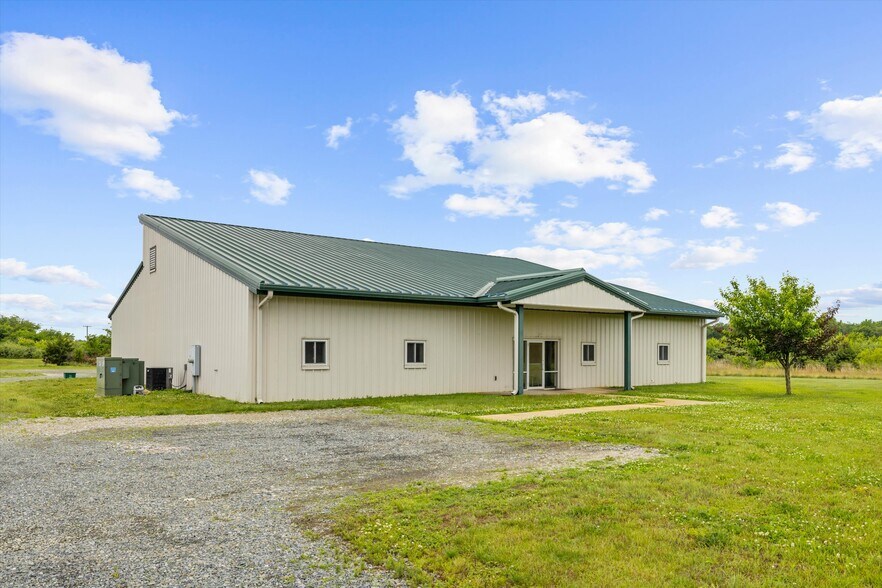 More Photos Of 25416 Commerce Ln, Chestertown Manufacturing For Sale