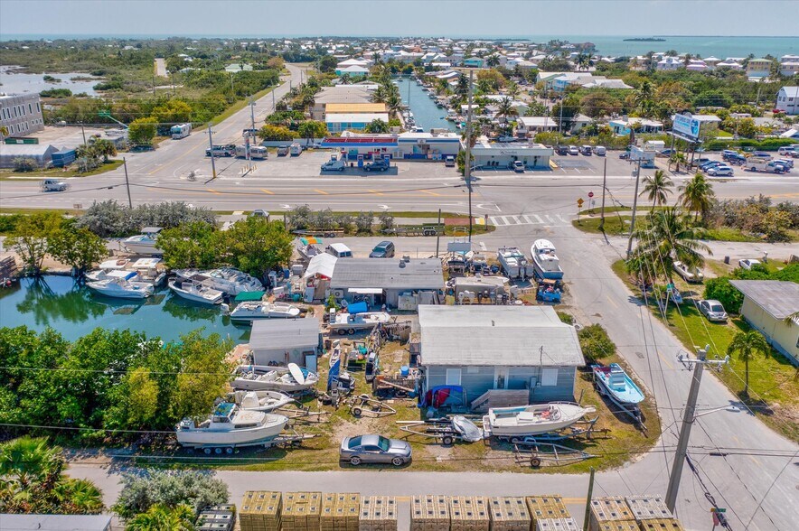 More Photos Of 24931 Overseas Hwy, Summerland Key Restaurant For Lease