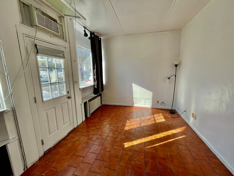 More Photos Of 158-160 W Main St, Walden Storefront Retail Residential For Sale