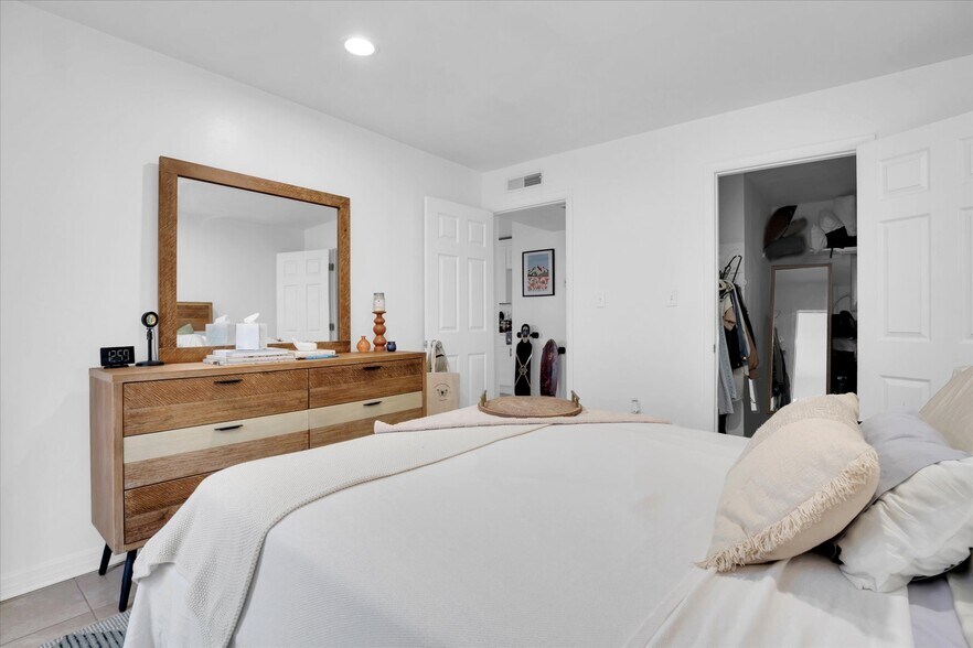 More Photos Of 885 Beltrees St, Dunedin Apartments For Sale