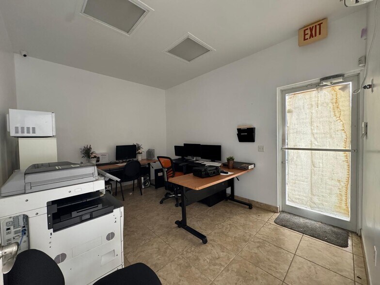 More Photos Of 13155 SW 123rd Ave, Miami Warehouse For Sale