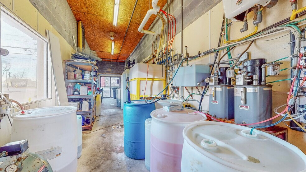 More Photos Of 4180 Sunset Blvd, Steubenville Carwash For Sale