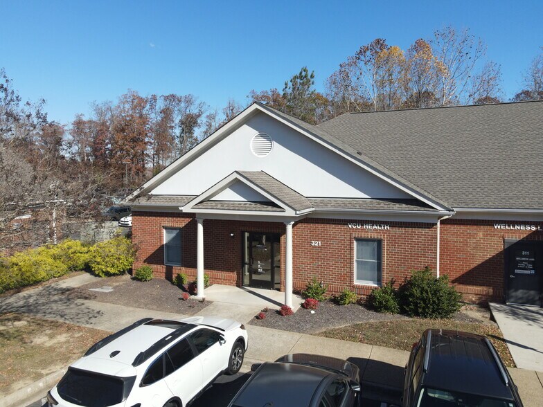 Primary Photo Of 321 Park Hill Dr, Fredericksburg Medical For Sale