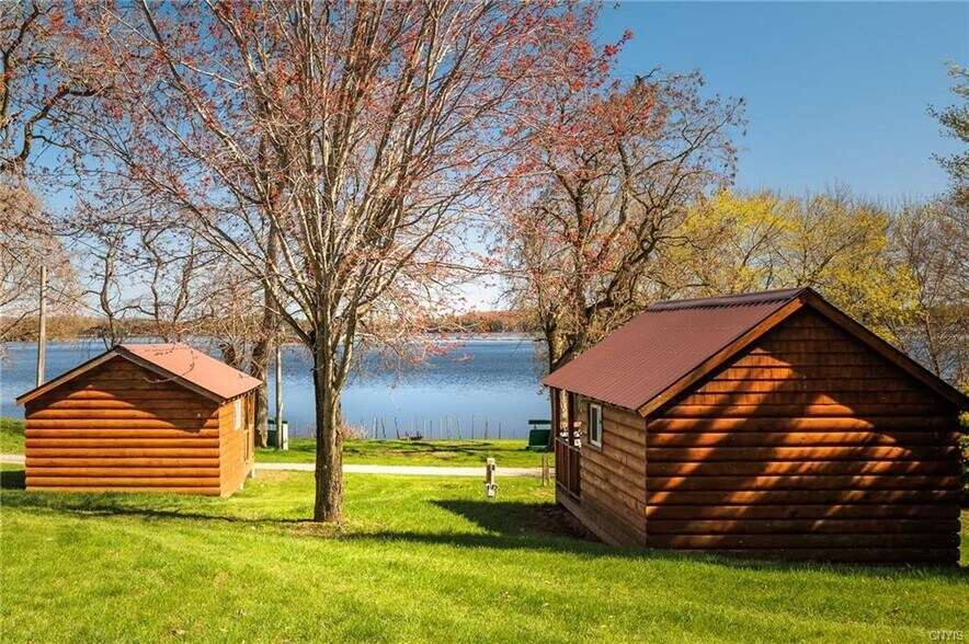 More Photos Of 2468 County Route 6, Hammond Hotel For Sale