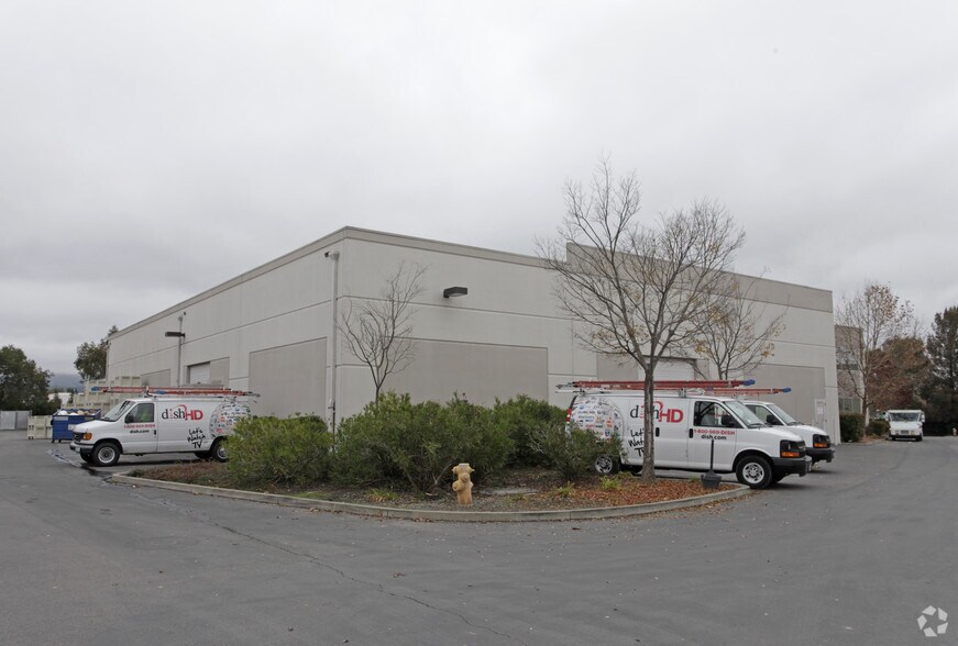 More Photos Of 1997 S McDowell Blvd, Petaluma Warehouse For Lease