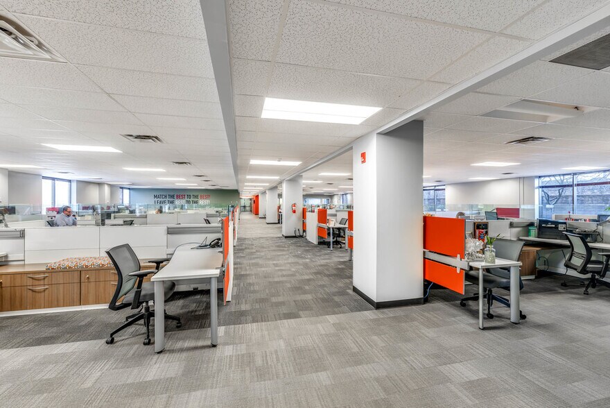 More Photos Of 11960 Westline Industrial Dr, Saint Louis Office For Sale