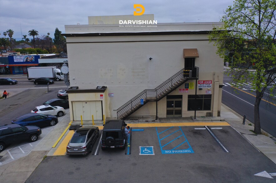 More Photos Of 700 N Main St, Santa Ana Storefront Retail Office For Lease