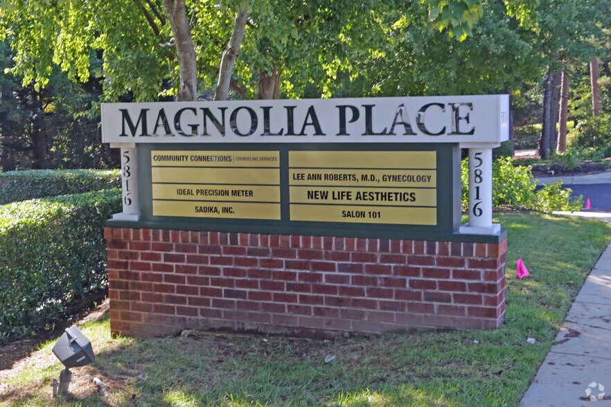 More Photos Of 5816 Creedmoor Rd, Raleigh Medical For Lease