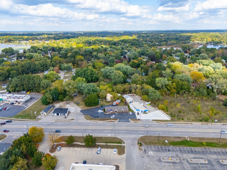 More Photos Of 2473-2517 E Grand River Ave, Howell Office For Sale