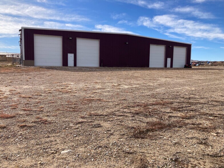 More Photos Of 1878 S 1500 E, Vernal Warehouse For Lease